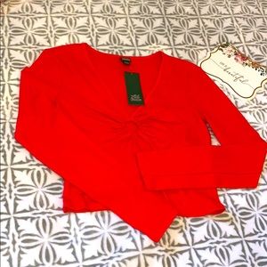 NWT! Red long sleeve crop top with keyhole cutout